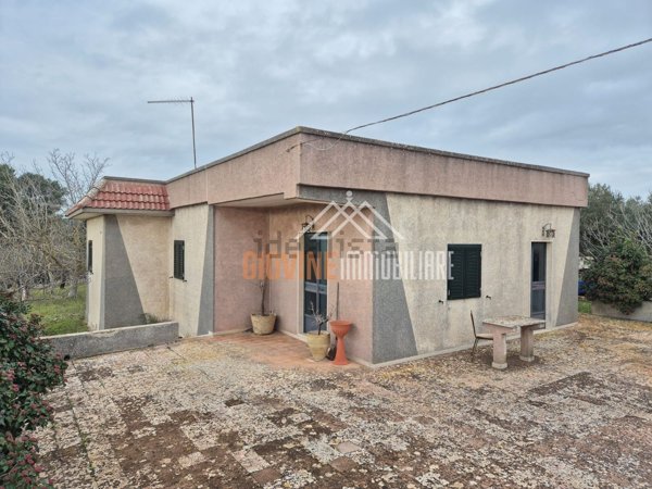 casa indipendente in vendita a Martina Franca