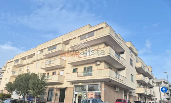 locale commerciale in vendita a Martina Franca