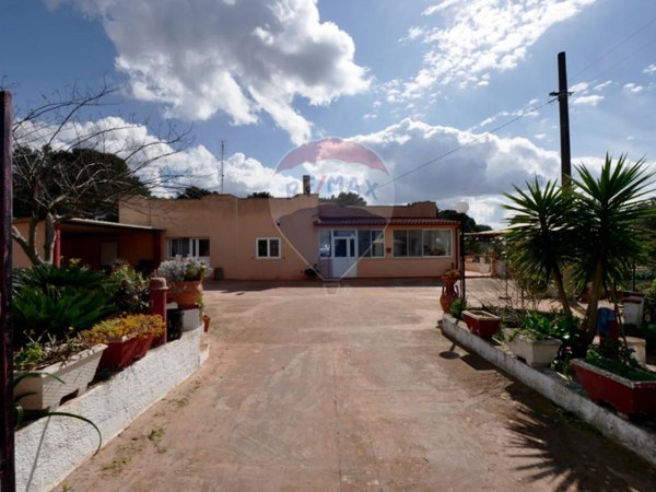 casa indipendente in vendita a Martina Franca in zona San Paolo