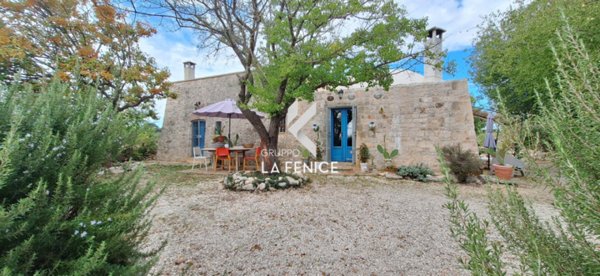 casa indipendente in vendita a Martina Franca