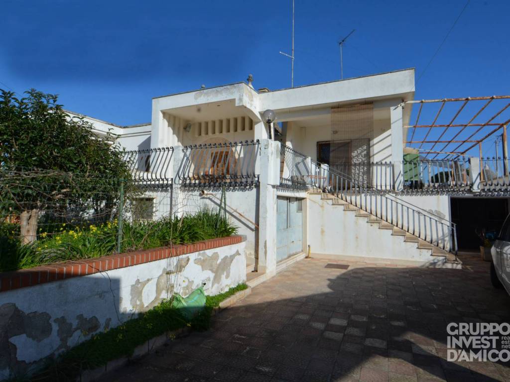 casa indipendente in vendita a Martina Franca