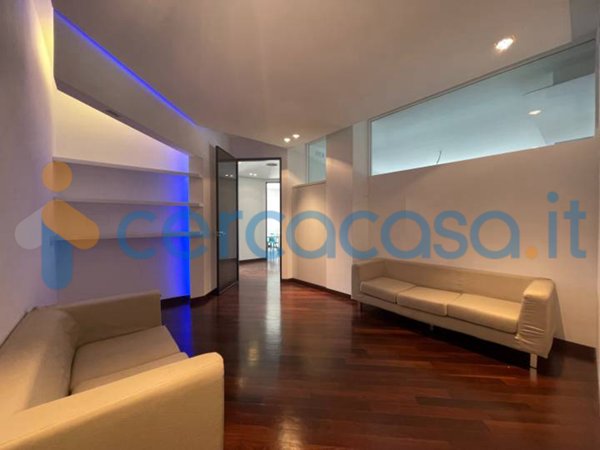 ufficio in vendita a Martina Franca