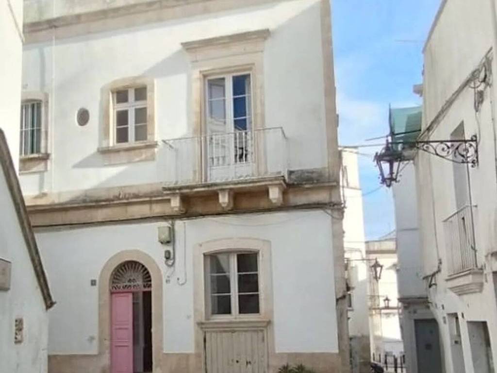 casa indipendente in vendita a Martina Franca in zona Centro Storico