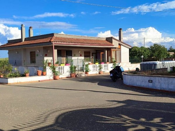 casa indipendente in vendita a Martina Franca