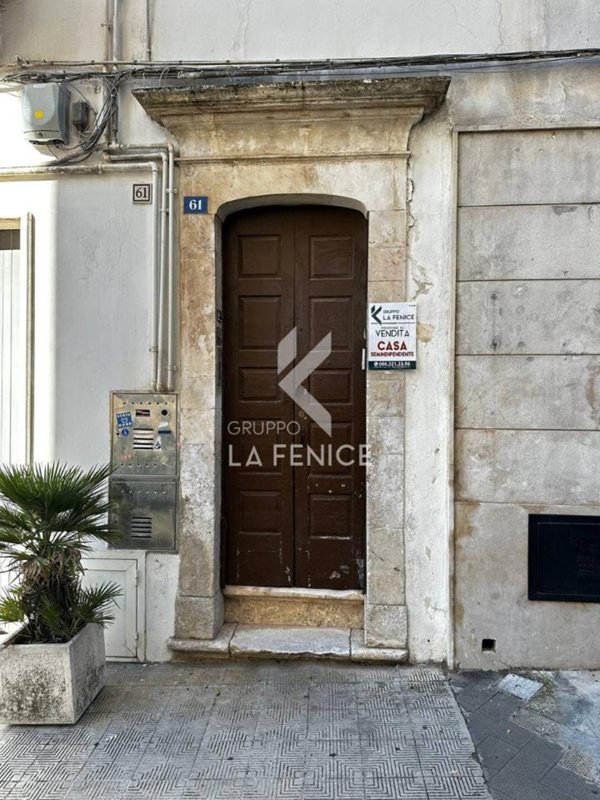 casa indipendente in vendita a Martina Franca in zona Centro Storico