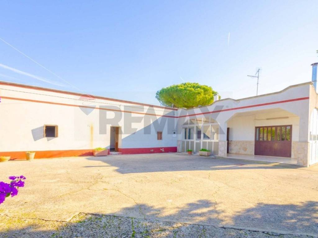 casa indipendente in vendita a Martina Franca
