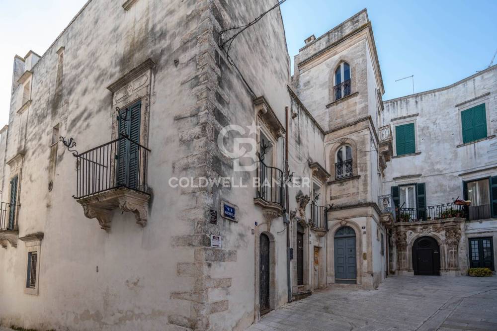 casa indipendente in vendita a Martina Franca in zona Centro Storico