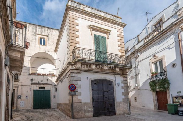 casa indipendente in vendita a Martina Franca in zona Centro Storico