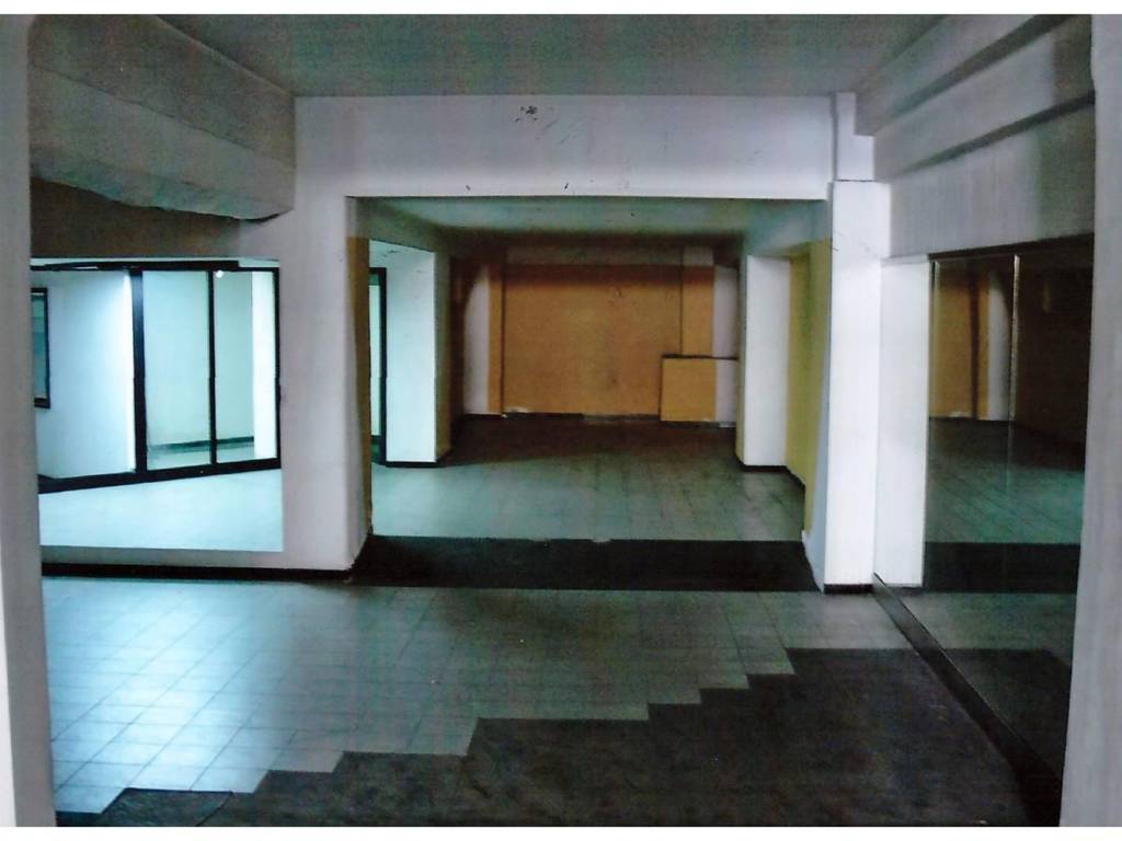 locale commerciale in vendita a Martina Franca