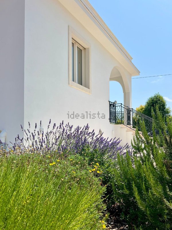 casa indipendente in vendita a Martina Franca