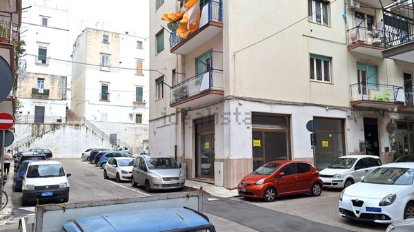 locale commerciale in vendita a Martina Franca in zona Centro Storico