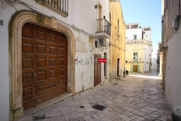 appartamento in vendita a Martina Franca in zona Centro Storico