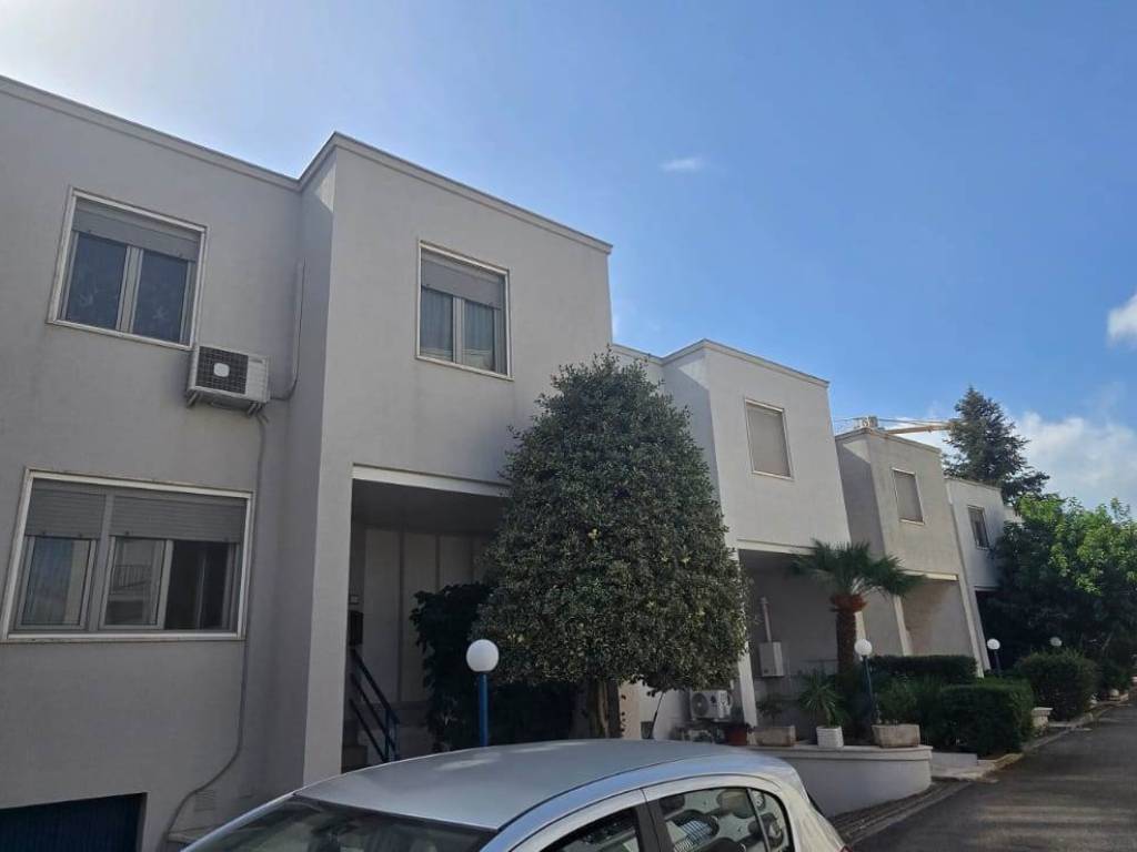 casa indipendente in vendita a Martina Franca