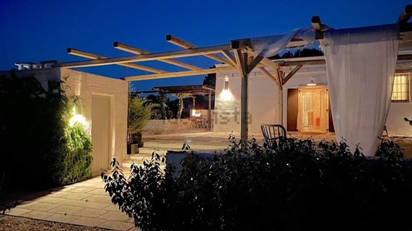 pentavano in vendita a Martina Franca