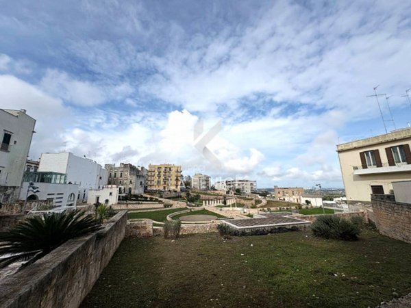 casa indipendente in vendita a Martina Franca