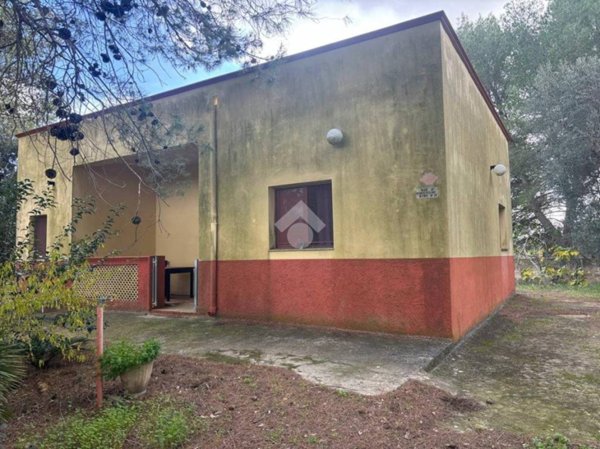 casa indipendente in vendita a Martina Franca in zona Specchia Tarantina