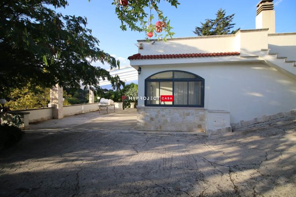 casa indipendente in vendita a Martina Franca