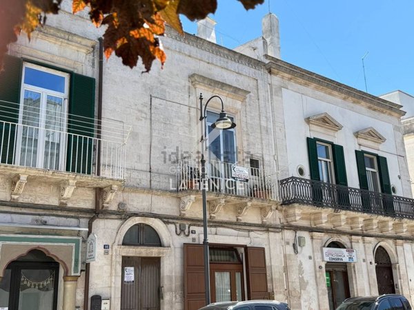 casa indipendente in vendita a Martina Franca in zona Centro Storico