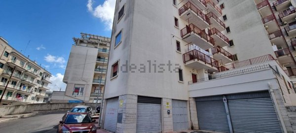 locale commerciale in vendita a Martina Franca