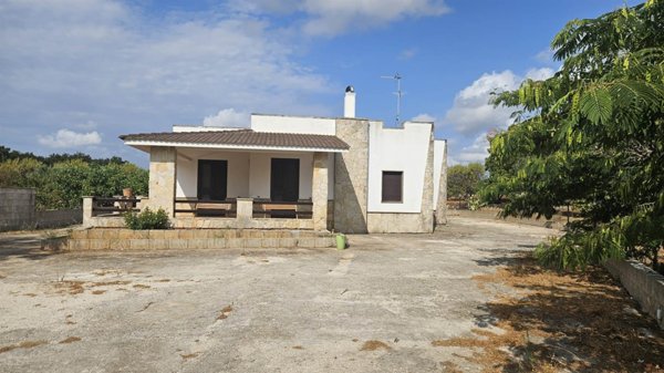 casa indipendente in vendita a Martina Franca