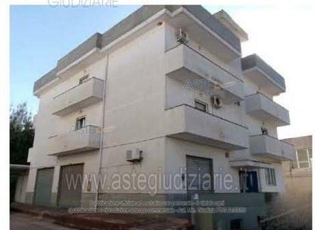 negozio in vendita a Martina Franca in zona Cicerone