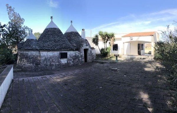 casa indipendente in vendita a Martina Franca