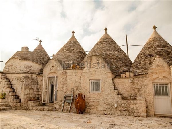 casa indipendente in vendita a Martina Franca