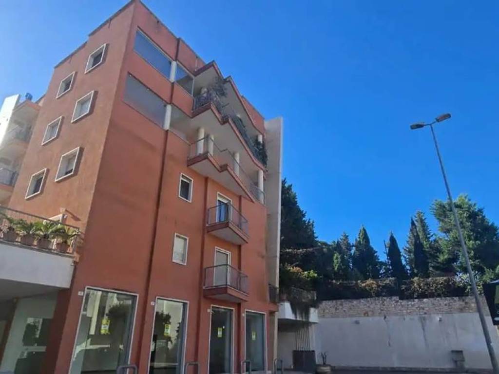 negozio in vendita a Martina Franca