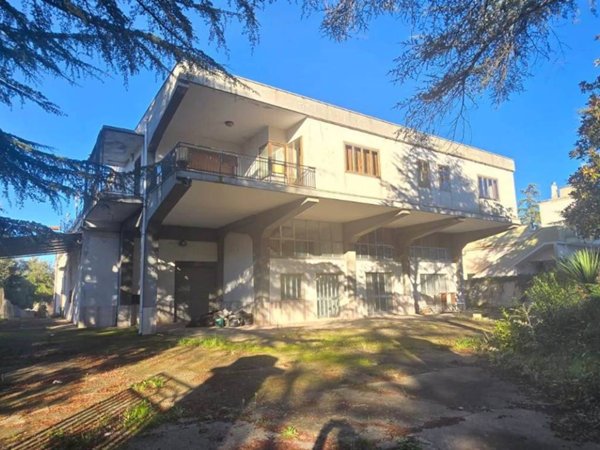 capannone in vendita a Martina Franca