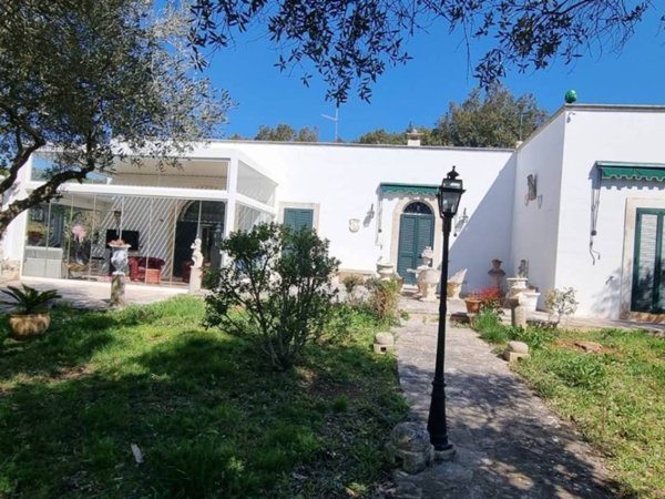 casa indipendente in vendita a Martina Franca