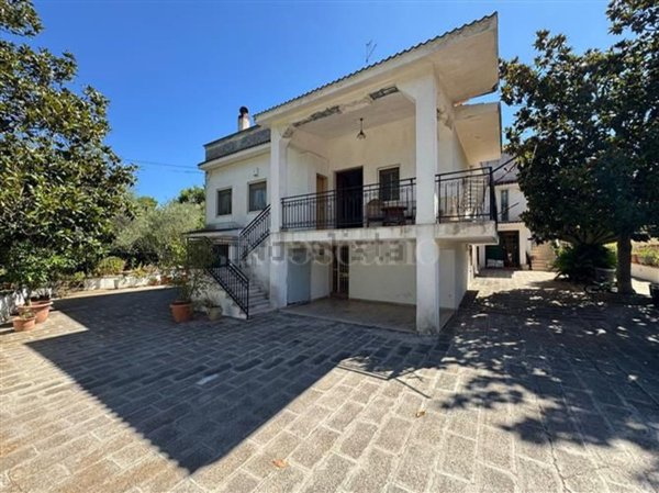 casa indipendente in vendita a Martina Franca in zona Centro Storico