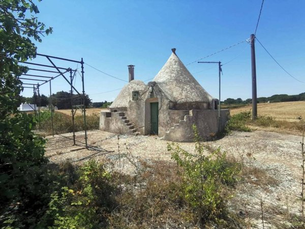 casa indipendente in vendita a Martina Franca in zona Lamia Vecchia