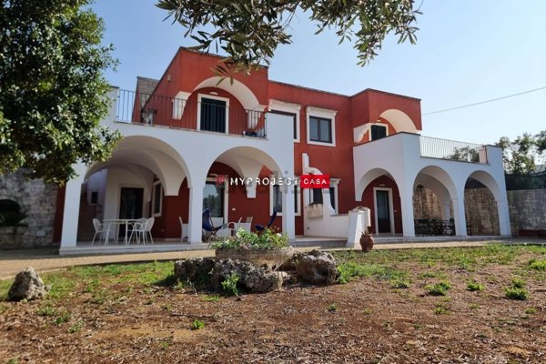 casa indipendente in vendita a Martina Franca