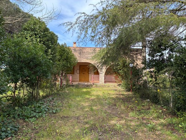 casa indipendente in vendita a Martina Franca