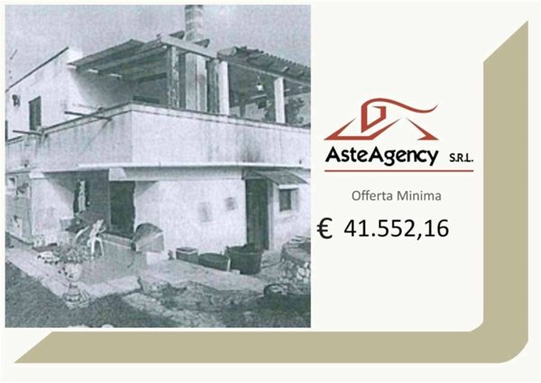 casa indipendente in vendita a Martina Franca in zona Pergolo