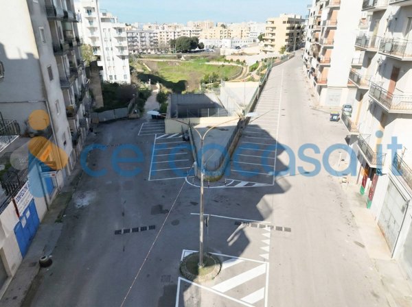 locale commerciale in vendita a Martina Franca