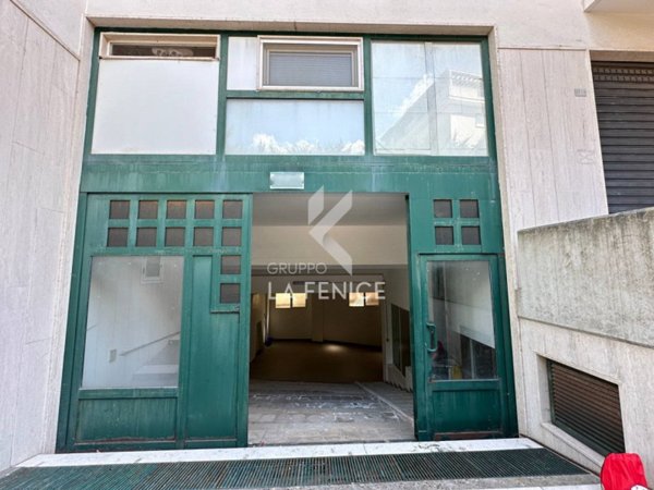 locale di sgombero in vendita a Martina Franca