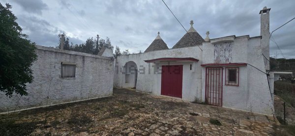 pentavano in vendita a Martina Franca in zona Gemma