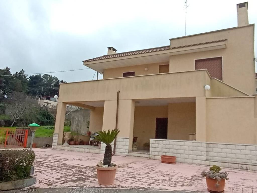 casa indipendente in vendita a Martina Franca