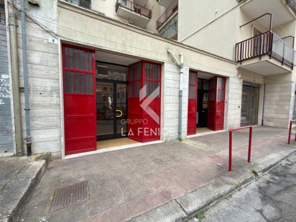 negozio in vendita a Martina Franca