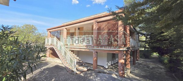 casa indipendente in vendita a Martina Franca