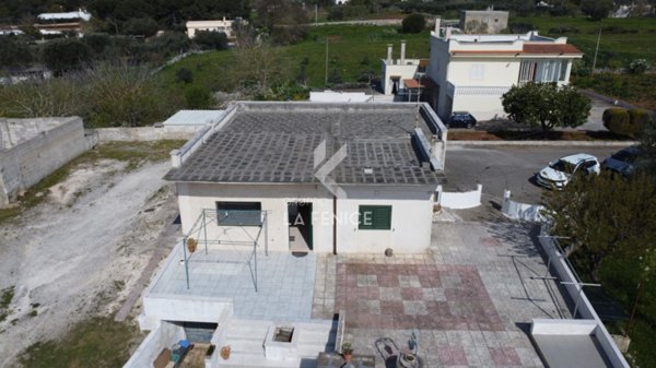 casa indipendente in vendita a Martina Franca