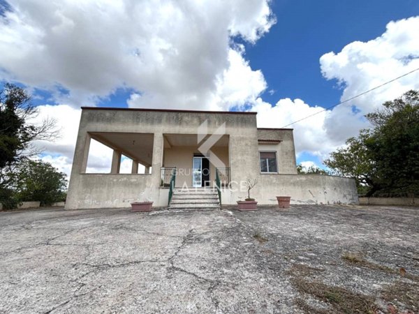 casa indipendente in vendita a Martina Franca in zona Centro Storico