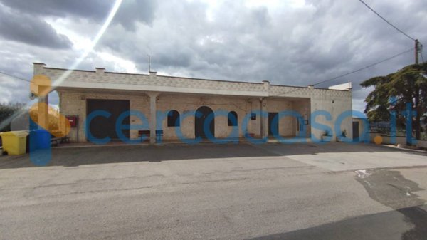 negozio in vendita a Martina Franca in zona Motolese