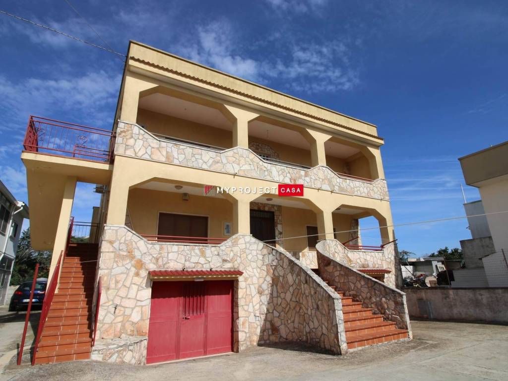 casa indipendente in vendita a Martina Franca in zona San Paolo
