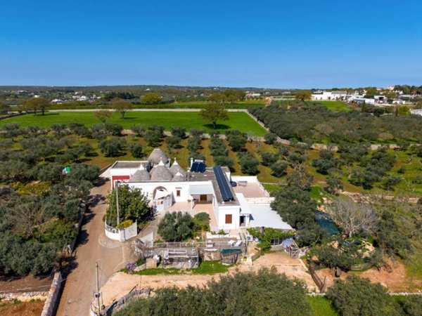 casa indipendente in vendita a Martina Franca