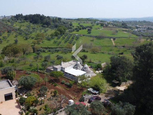 casa indipendente in vendita a Martina Franca in zona Nigri