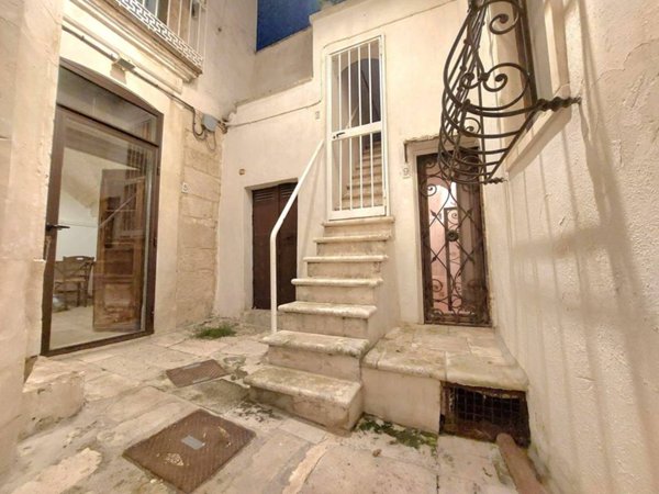 appartamento in vendita a Martina Franca in zona Centro Storico