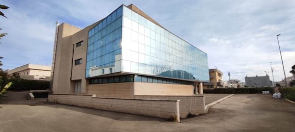 capannone in vendita a Martina Franca