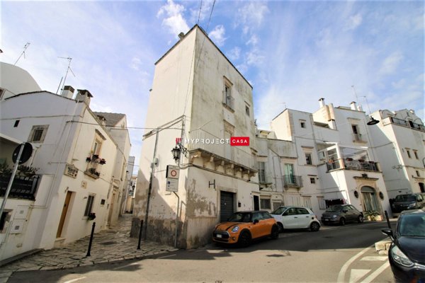 casa indipendente in vendita a Martina Franca in zona Centro Storico